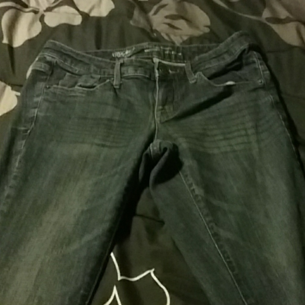 Low rise skinny jeans